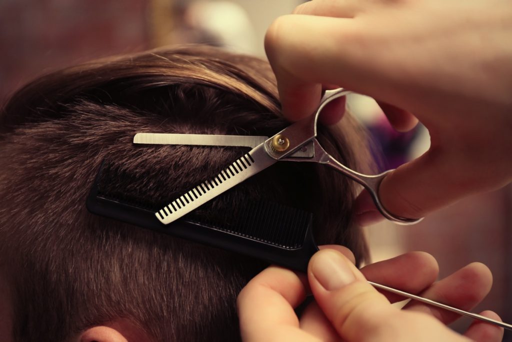 Taglio capelli uomo su misura – Quinto Laboratorio Abano Terme